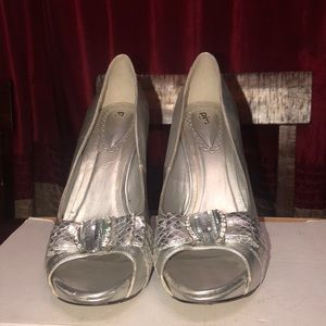 Silver Pump (don’t know brand)